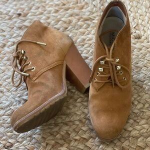 Fantastic pair of Michael Kors Brown Chukka Boots Suede Leather